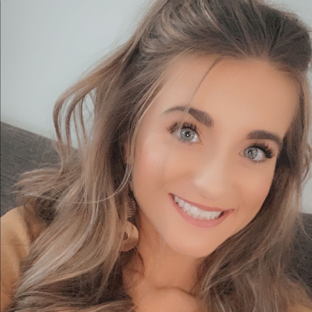 Meet your Posher, Madison